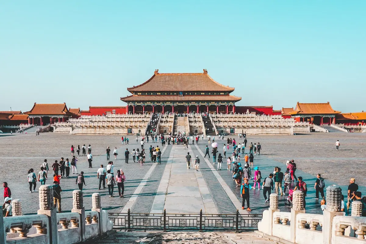 The Great Wall of China, symbolizing the historical and strategic backdrop of the US-China summit in Beijing.